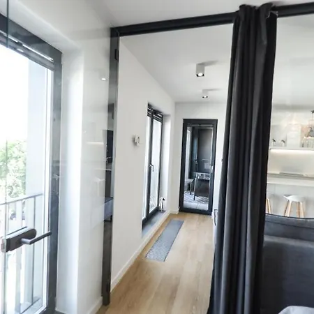 Apartament Exclusive Fyrtel Wilda - New Apartment Poznan